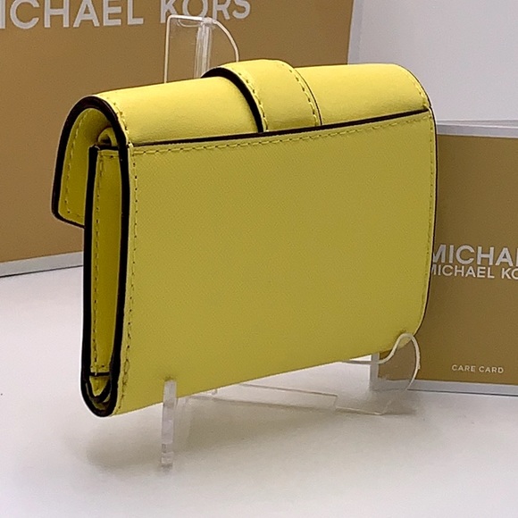 NWT MICHAEL KORS CARMEN MEDIUM FLAP BIFOLD WALLET SUNSHINE COLOR - Picture 3 of 13